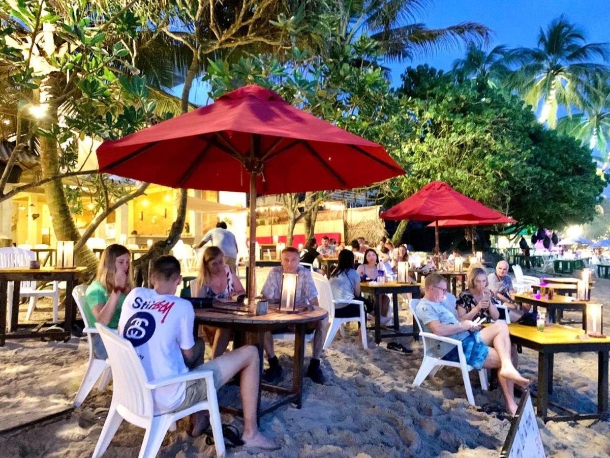 Central Beach Inn Mirissa Eksteriør bilde