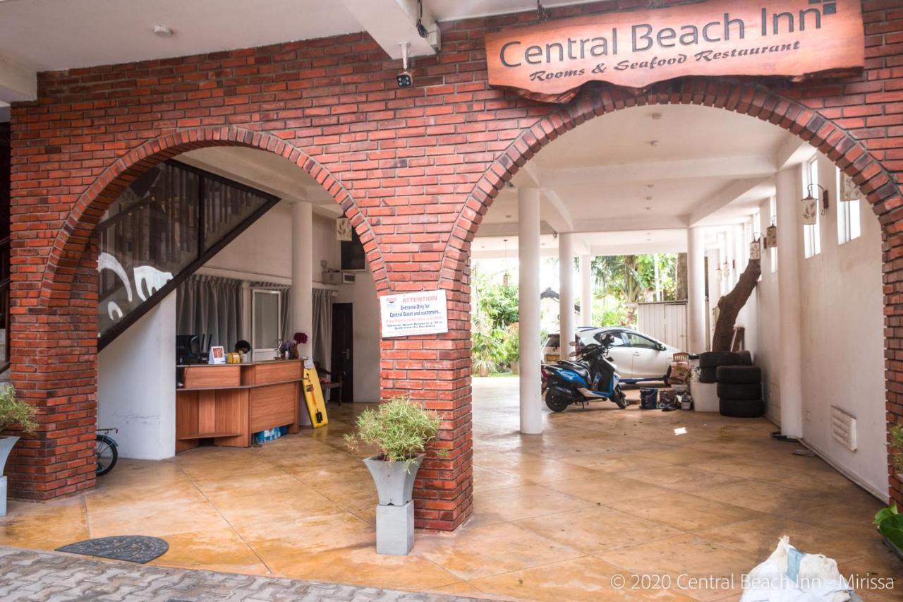 Central Beach Inn Mirissa Eksteriør bilde