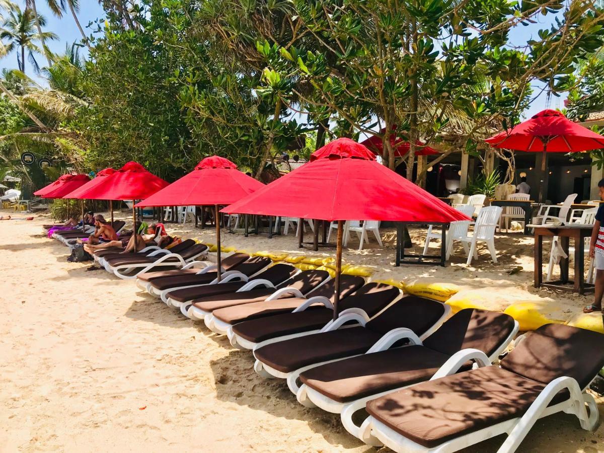 Central Beach Inn Mirissa Eksteriør bilde